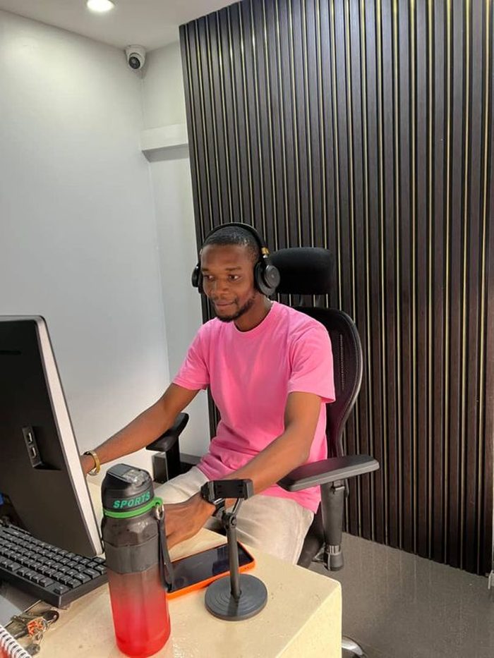 Phguru team member at work
